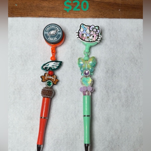 Cute Black and Pink Cartoon Figure - Picture 4 of 12